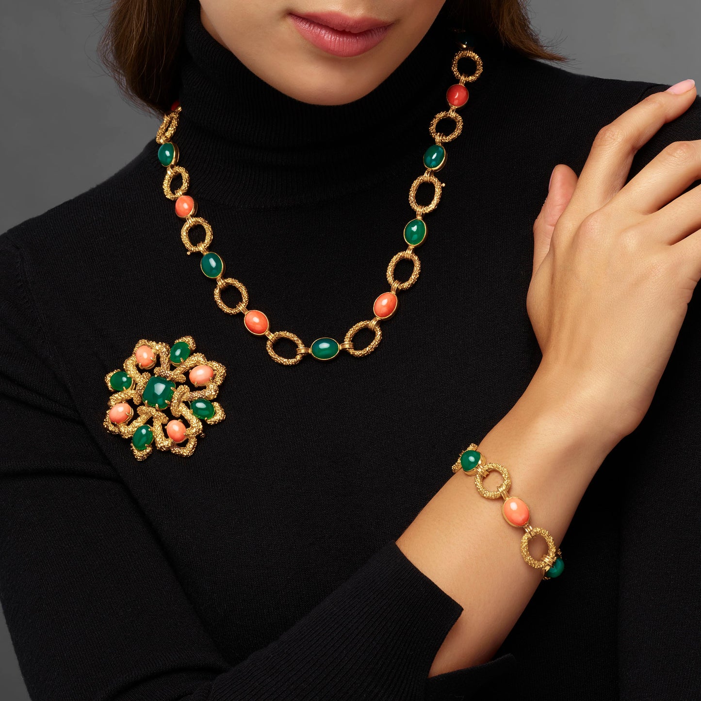 Macklowe Gallery Van Cleef & Arpels  Paris "Delphe" Convertible Sautoir