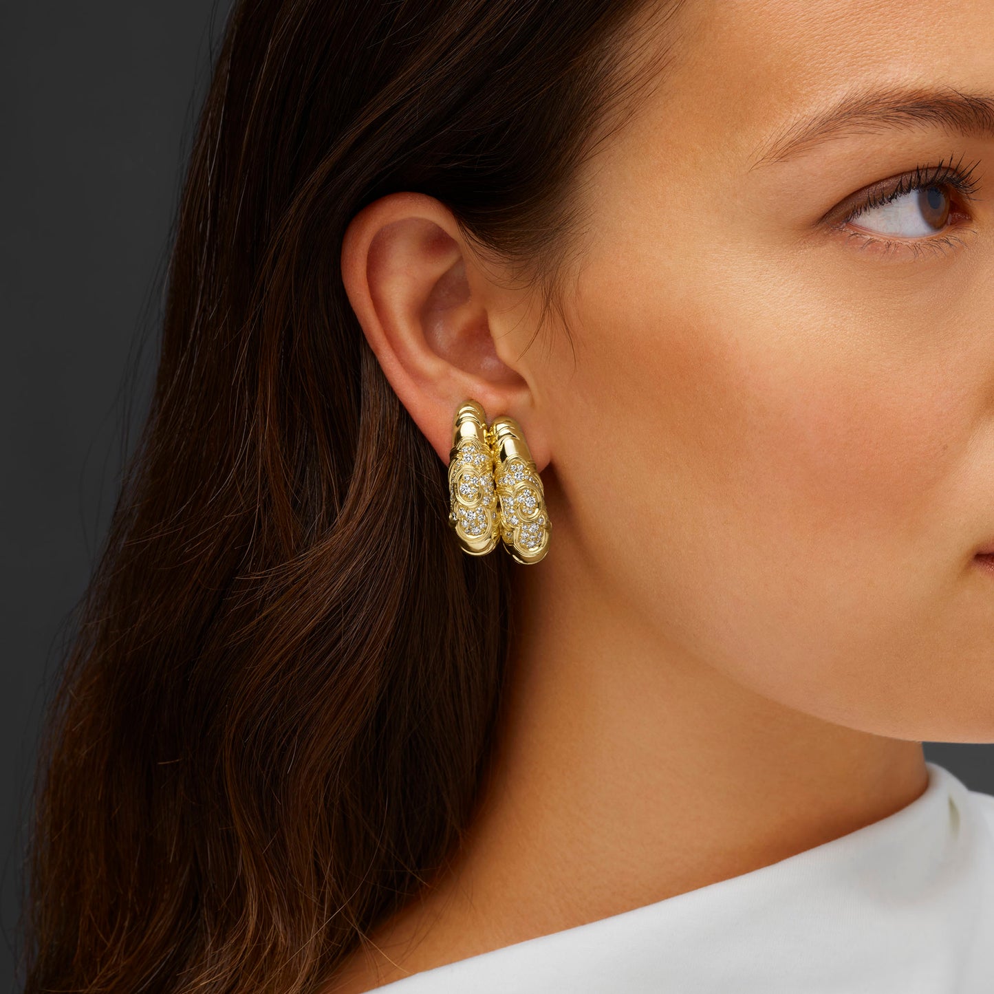 Macklowe Gallery Marina B "Onda Beta 2" Diamond Earrings